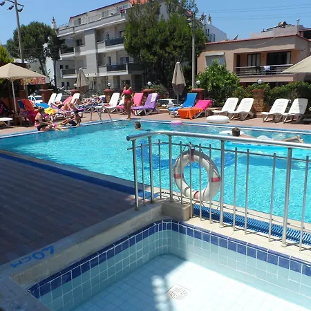 Lägenhetshotell Sebnem & Marmaris